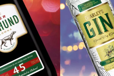 Zdjęcie przedstawia butelki Charley’s Gin i Laufhund Bitter, które zdobyły złote medale w Toruniu